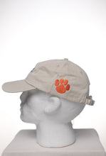 The Esso Club Paw Hat
